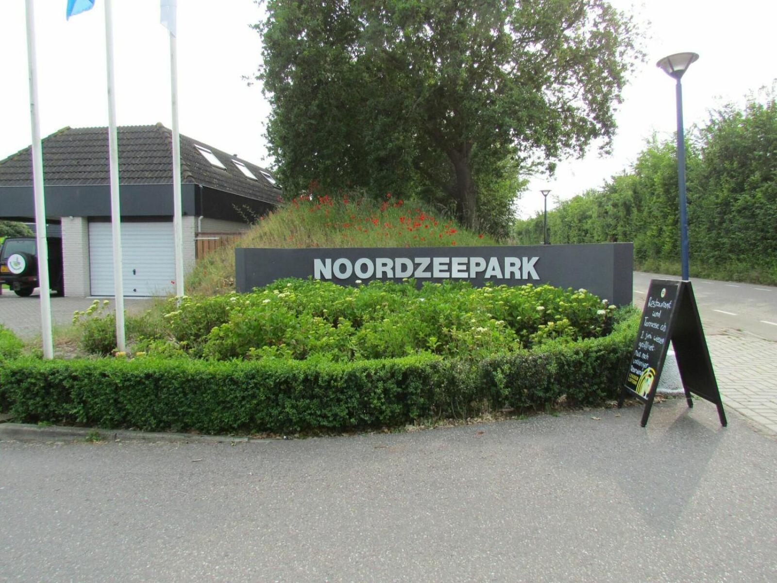 Mosselbank Beachside Retreat: Private Gardens Near Noordzeepark Ouddorp Exterior photo